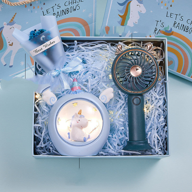 Send Girls Girlfriends Creative Fan Set Send girls girlfriends creative fan set