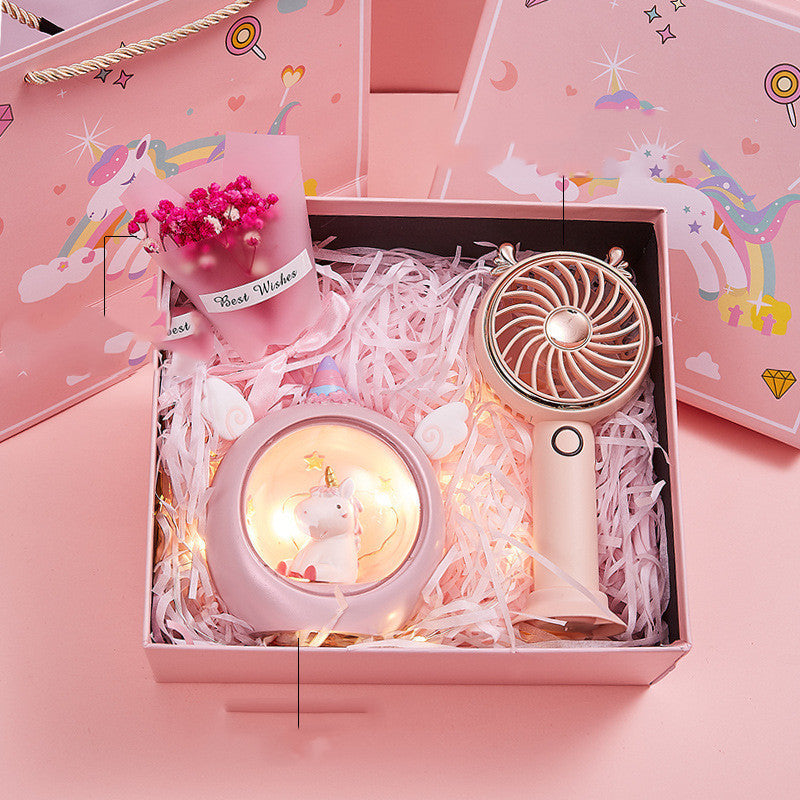 Send Girls Girlfriends Creative Fan Set Send girls girlfriends creative fan set