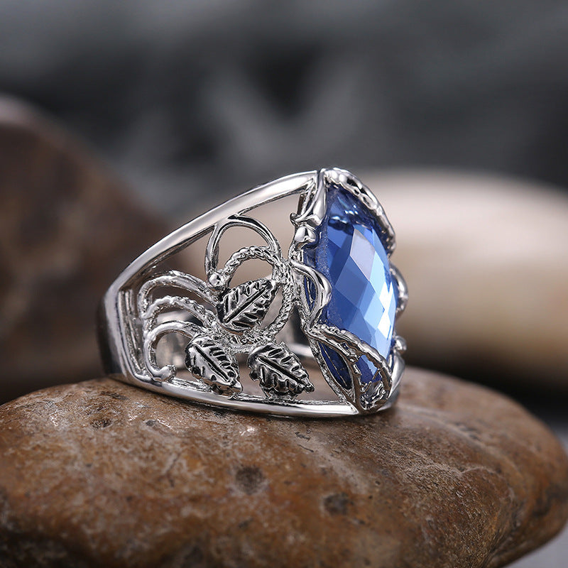 Horse Eye-shaped Blue Crystal Ring Alloy Women's