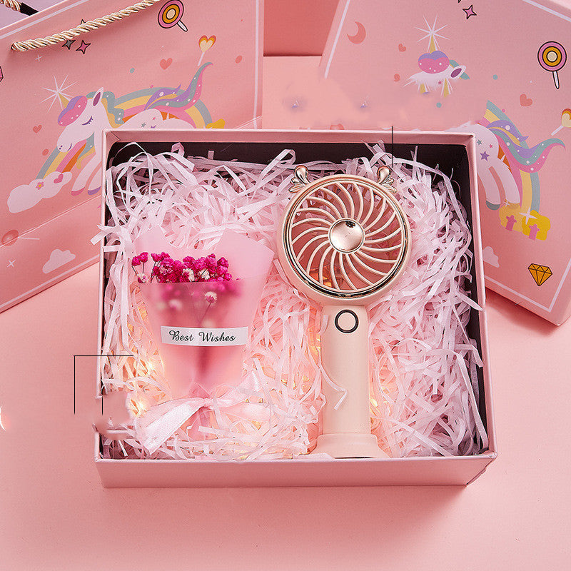 Send Girls Girlfriends Creative Fan Set Send girls girlfriends creative fan set