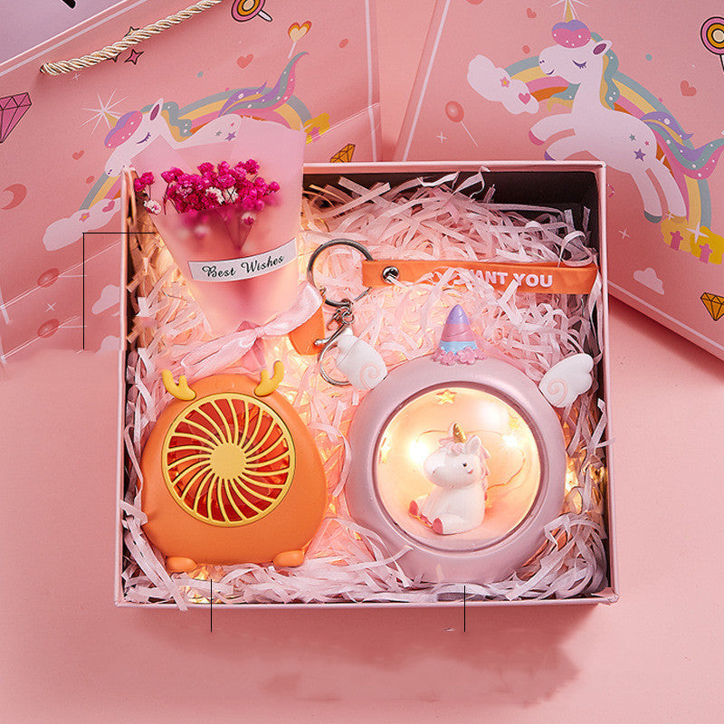 Send Girls Girlfriends Creative Fan Set Send girls girlfriends creative fan set