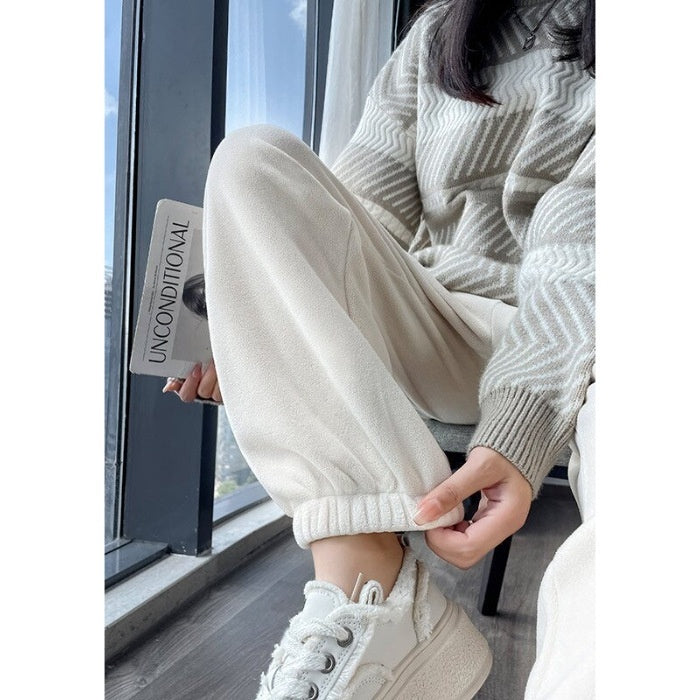 Small Ankle-tied Fleece-lined Sweatpants