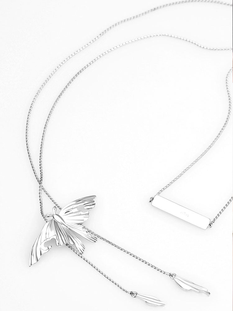 Birthday Gift For Girlfriend Retro Butterfly Clavicle Pendant